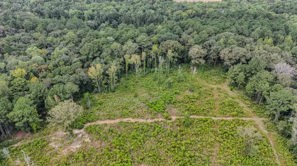 Defuniak Springs, FL 32435,444-0 Tall Oaks Road