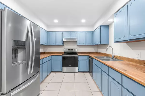 Shalimar, FL 32579,32 7th Avenue #120