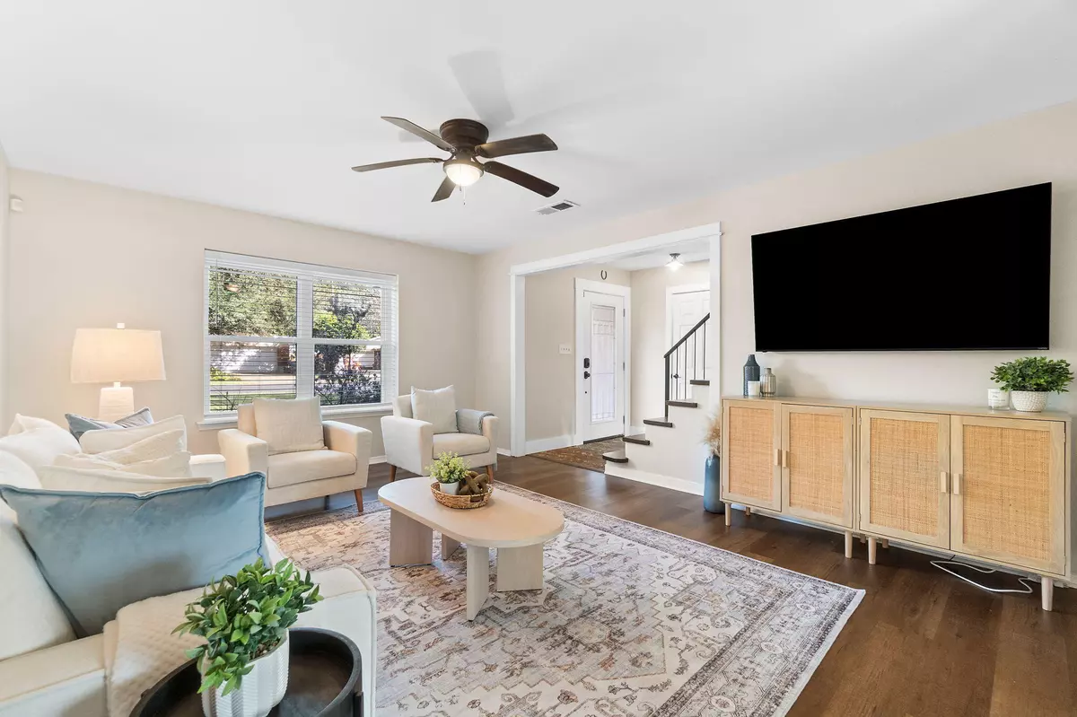 Gulf Breeze, FL 32563,2709 Sunrunner Lane