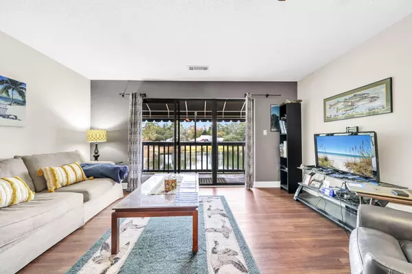 Niceville, FL 32578,204 Southlake Court  #204