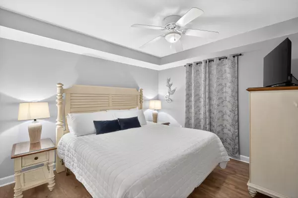 Fort Walton Beach, FL 32548,866 Santa Rosa Boulevard  #317