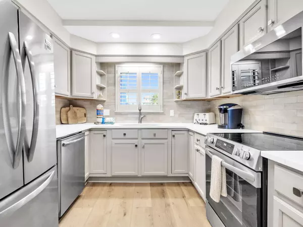 Destin, FL 32541,520 Gulf Shore Drive #UNIT 111