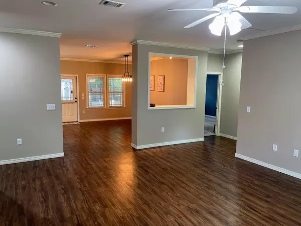 Valparaiso, FL 32580,418 Davenport Avenue