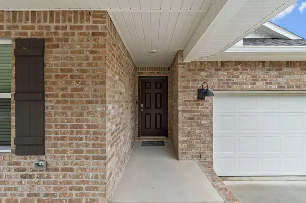 Milton, FL 32583,4770 Carl Booker Road