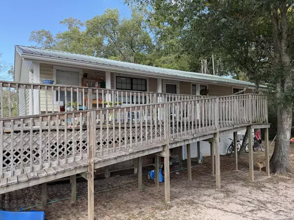 Crestview, FL 32536,5875 Oak Hill Road