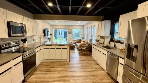 Fort Walton Beach, FL 32548,113 NW Mississippi Avenue