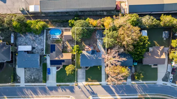 Mary Esther, FL 32569,17 Mary Esther Drive