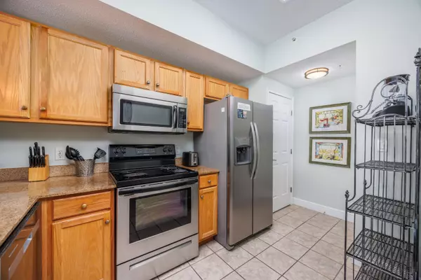 Fort Walton Beach, FL 32548,590 Santa Rosa Boulevard #104