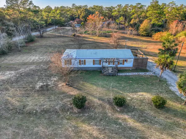 Defuniak Springs, FL 32433,2841 Kings Lake Road