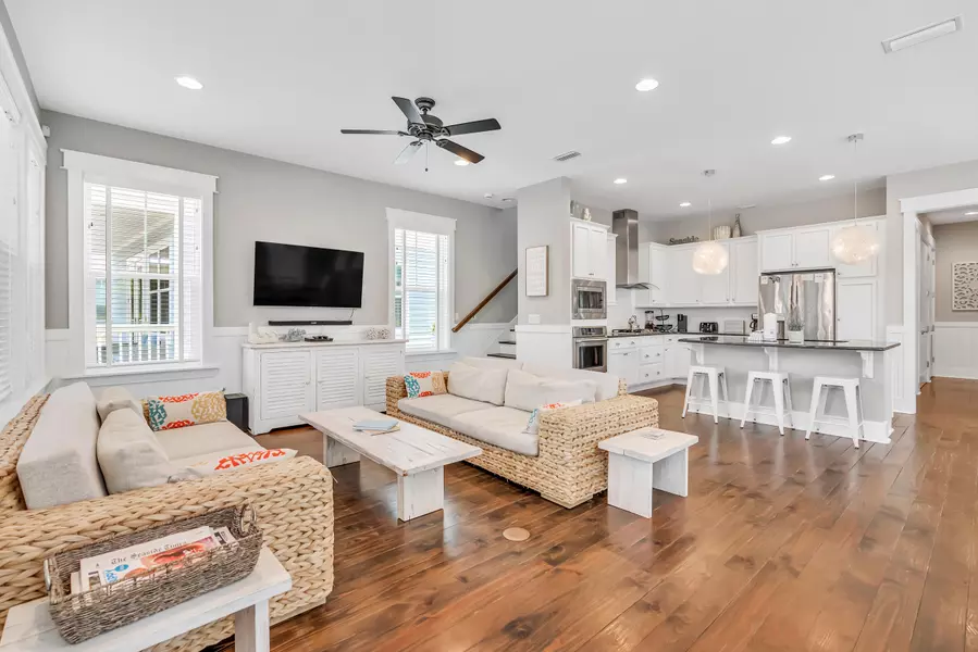 679 Flatwoods Forest Loop, Santa Rosa Beach, FL 32459