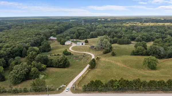 Williamsburg, MO 63388,10221 County Road 152