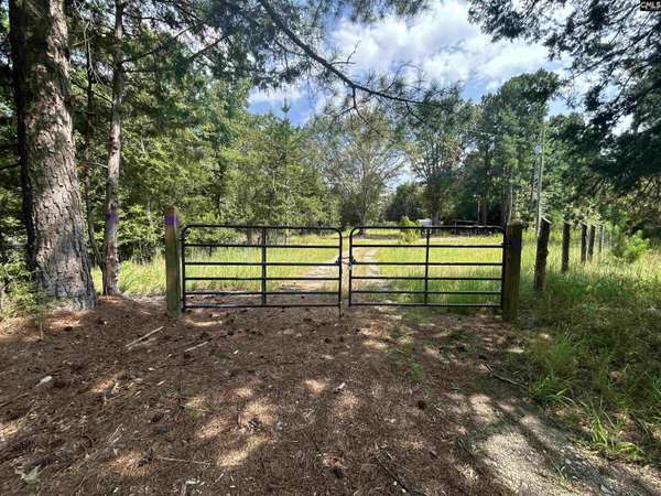 5630 Woodsferry Road, Carlisle, SC 29031