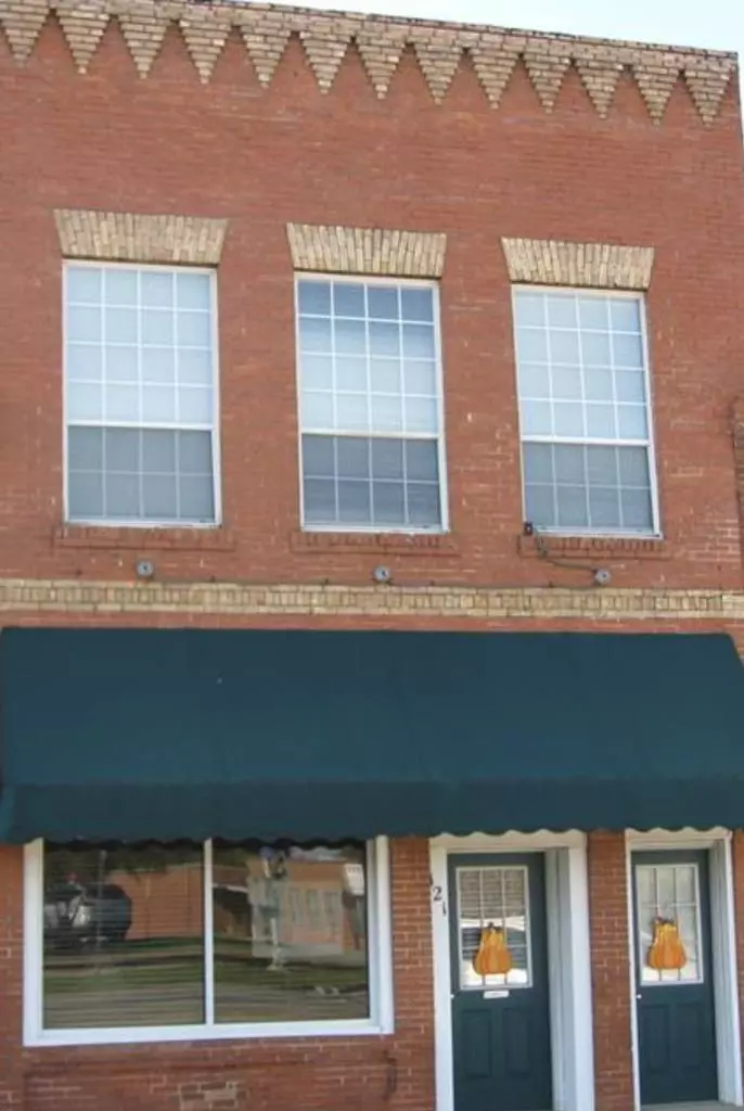 Vidalia, GA 30474,121 Se Main St
