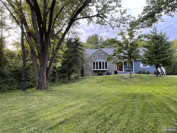 Chatham Township, NJ 07928,138 Meyersville RD