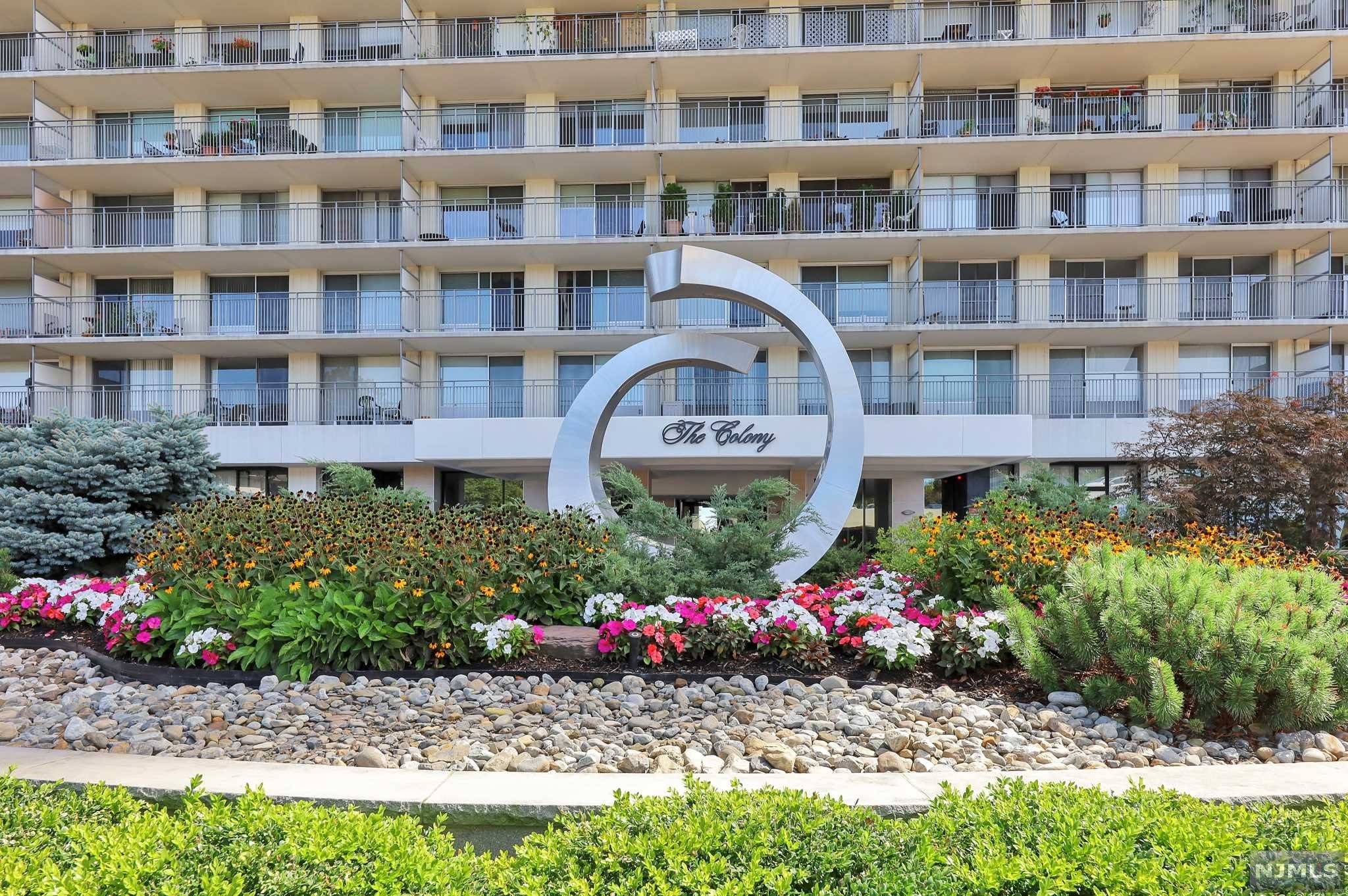 Fort Lee, NJ 07024,1530 Palisade AVE #12J