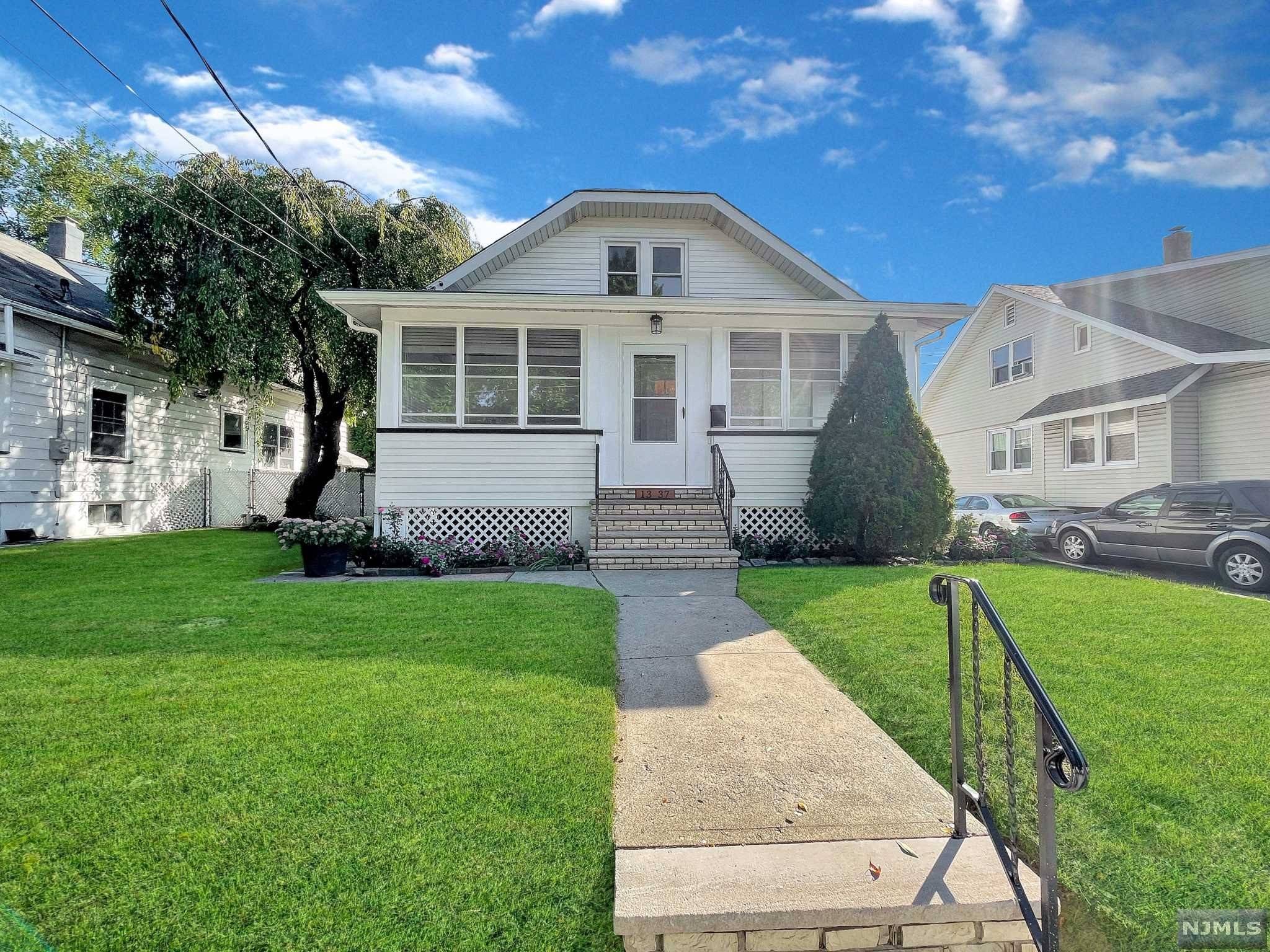 13-37 George ST, Fair Lawn, NJ 07410