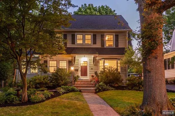 Montclair, NJ 07043,36 Aubrey RD