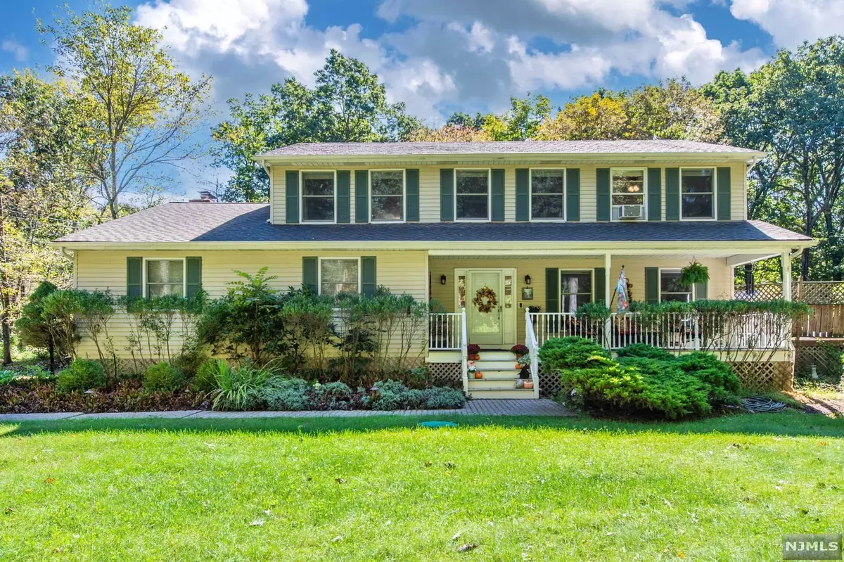 Andover Twsp, NJ 07860,232 Andover Sparta RD