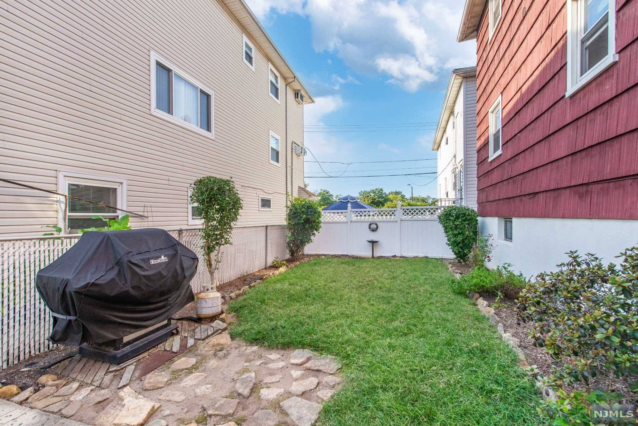 North Arlington, NJ 07031,235 Boston AVE