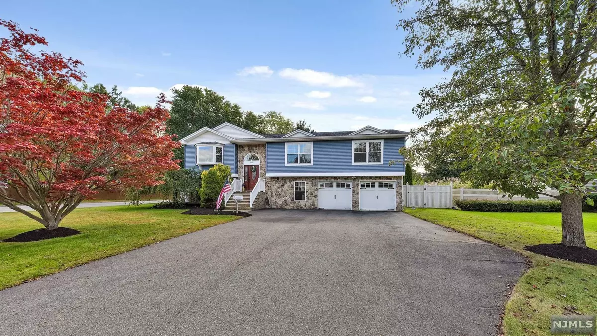 Pequannock Township, NJ 07444,11 Evelyn PL