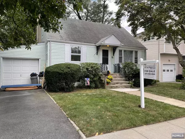 11 Myron ST, Clifton, NJ 07014