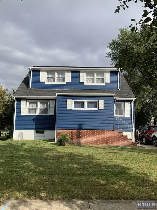 24 Long Valley RD, Lodi, NJ 07644