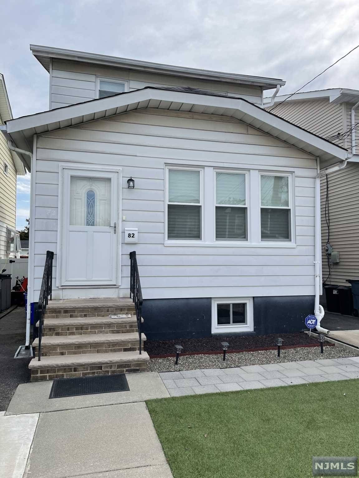 82 Chestnut ST, North Arlington, NJ 07031