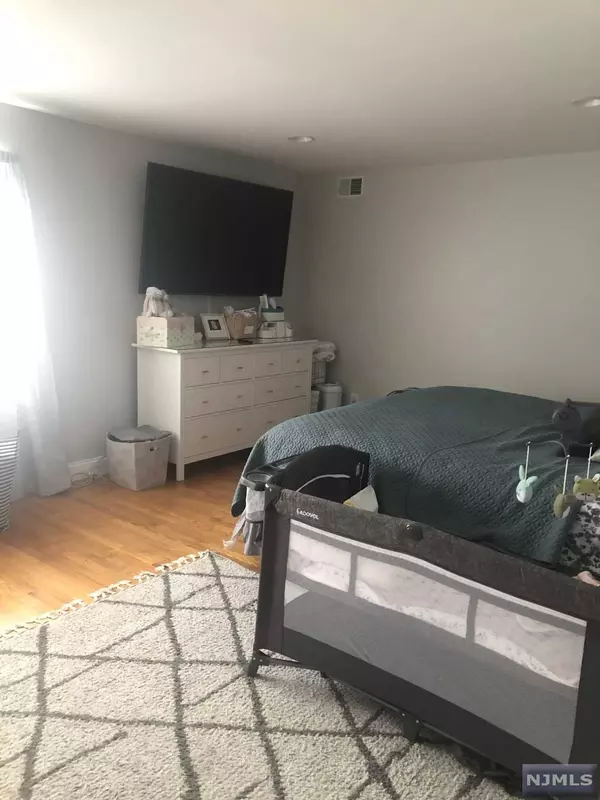 Paterson, NJ 07501,144-146 Dixon AVE
