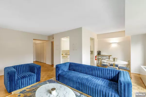 South Orange Village, NJ 07079,609 W South Orange AVE #6N