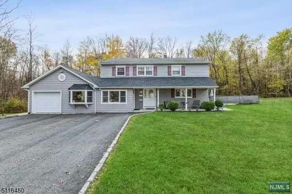 49 Parkview AVE, West Caldwell, NJ 07006
