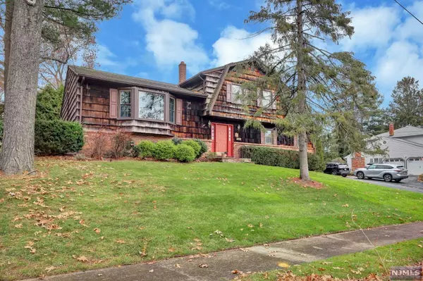 Twp Of Washington, NJ 07676,460 Hickory ST