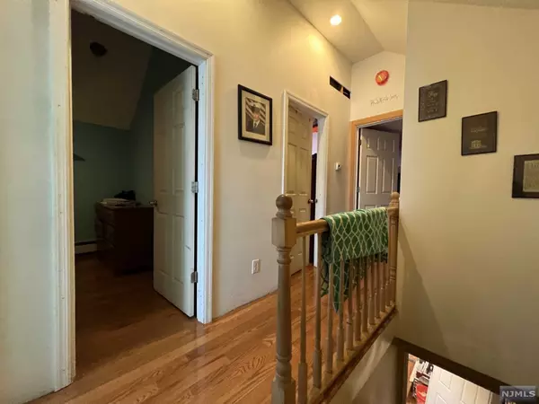 Paterson, NJ 07514,605 E 24th ST