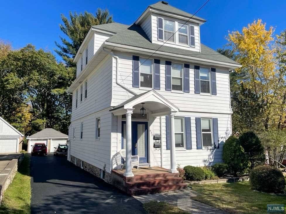 652 Orchard ST, Oradell, NJ 07649