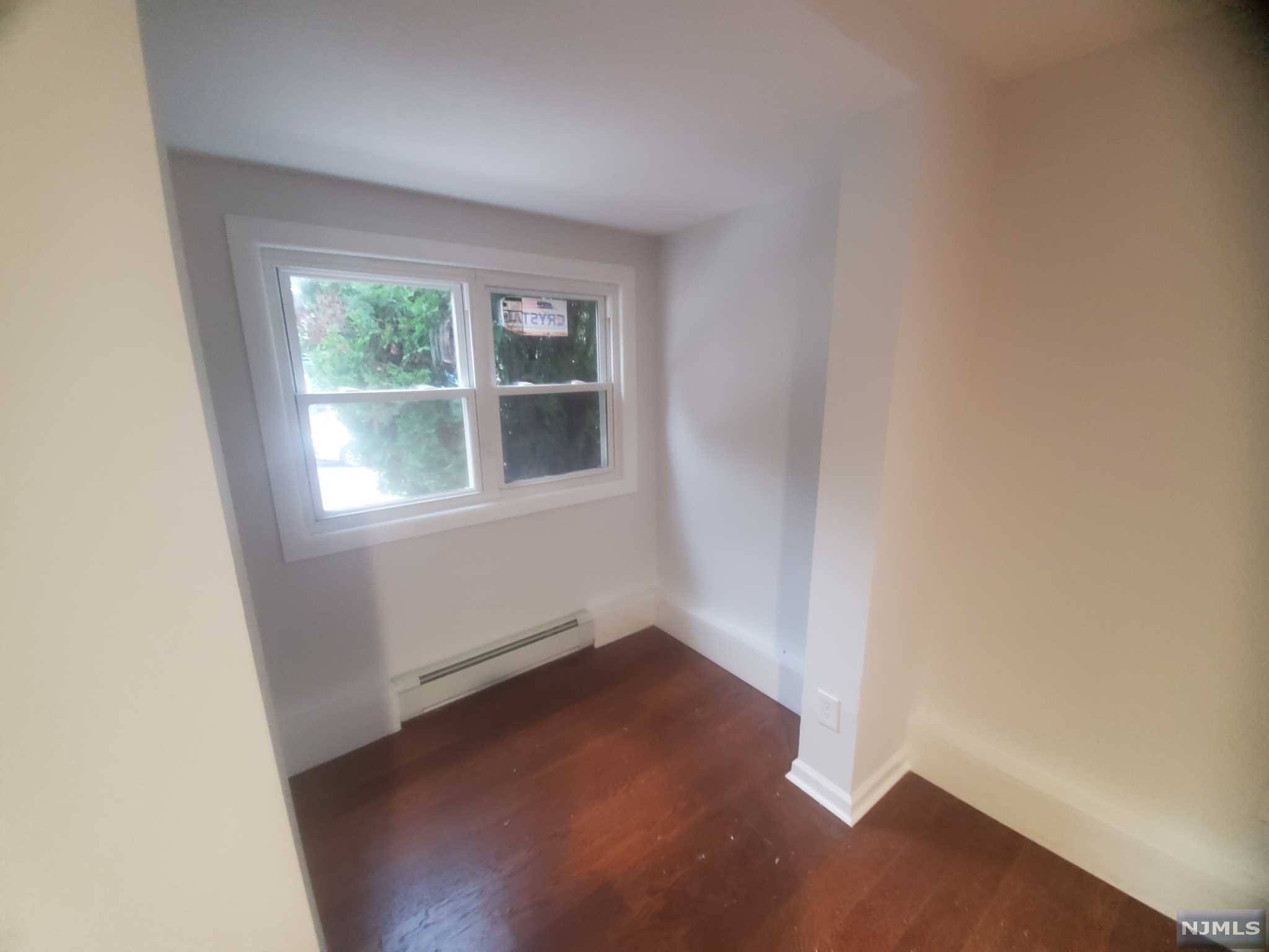 Orange, NJ 07050,537 Mcchesney ST