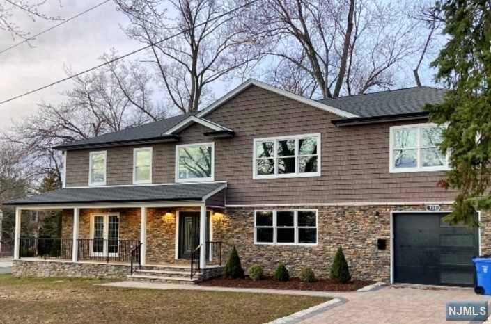 530 Burlington ST, Paramus, NJ 07652