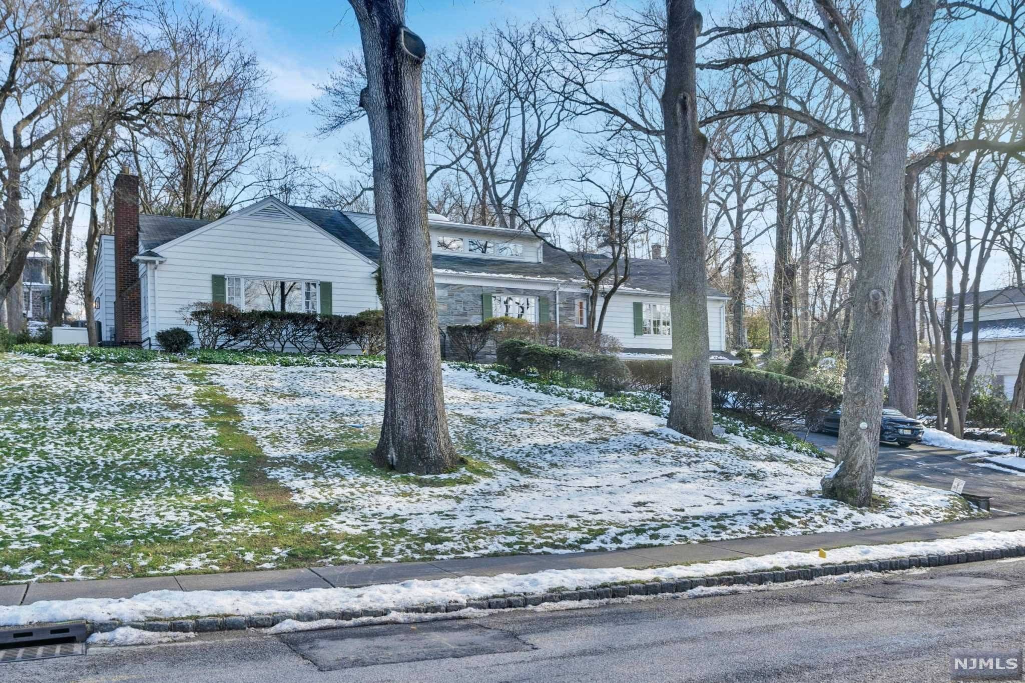 312 Engle ST, Tenafly, NJ 07670