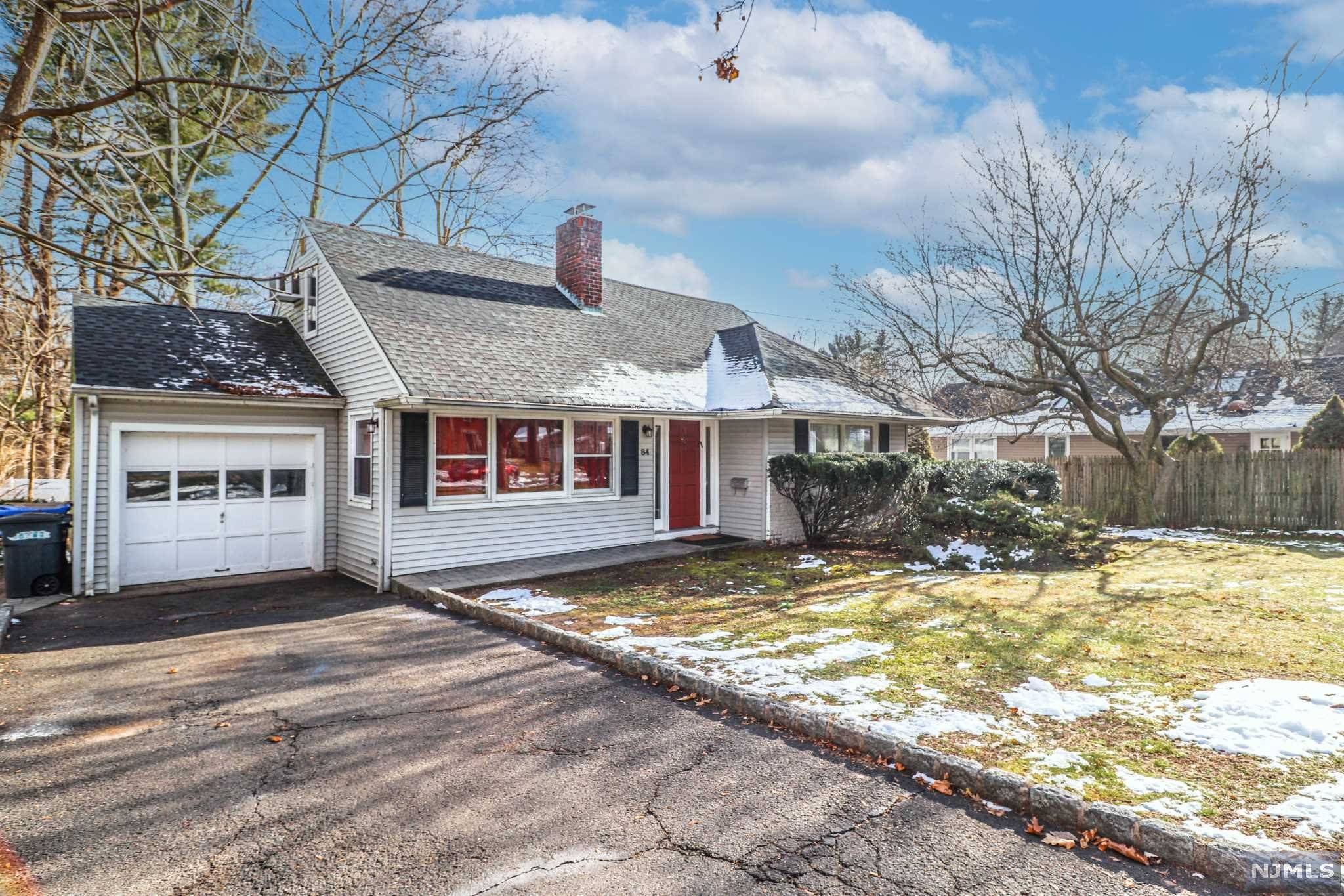 84 Palmer AVE, Tenafly, NJ 07670