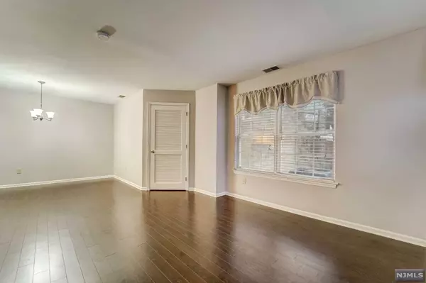 Pequannock Township, NJ 07444,5010 Tudor DR