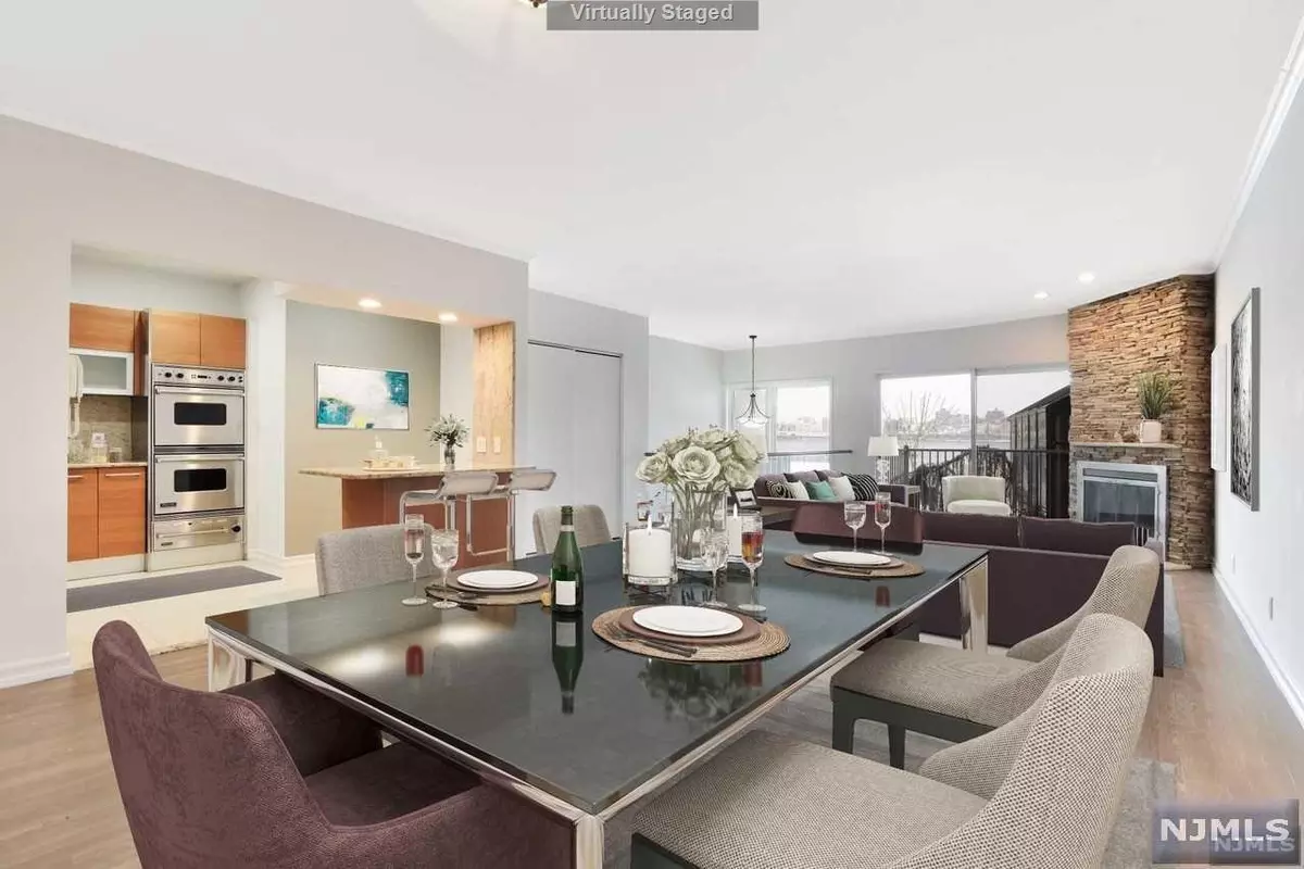 Edgewater, NJ 07020,1225 River RD #9A