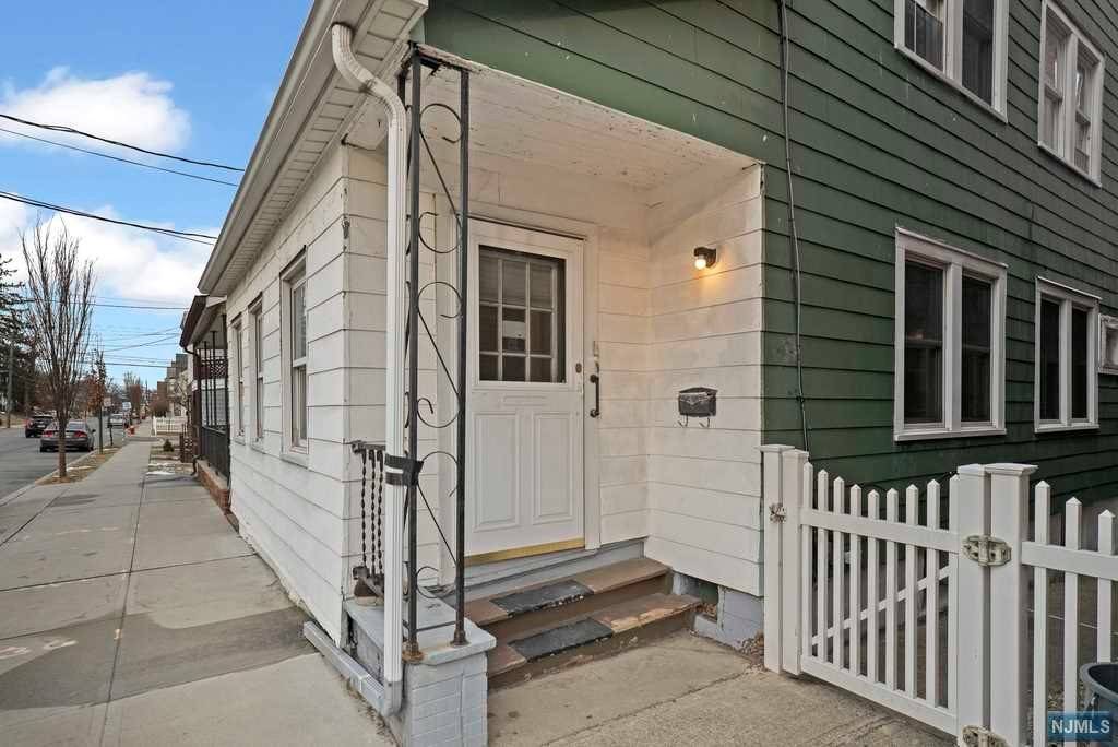 Clifton, NJ 07013,205 Valley RD