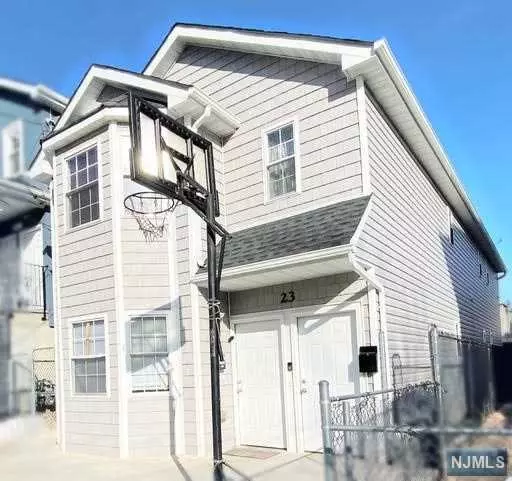 Paterson, NJ 07501,23 Rose ST