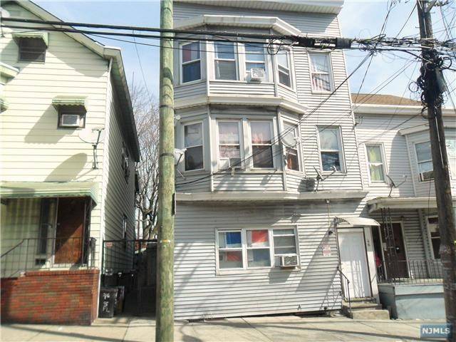 46 Wayne AVE, Paterson, NJ 07522