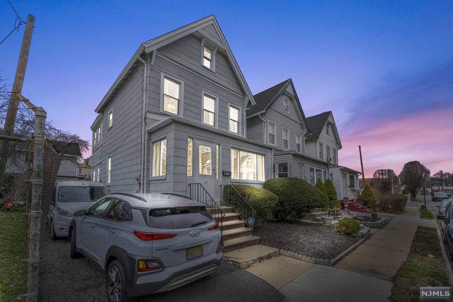 37 Columbia ST, West Orange, NJ 07052