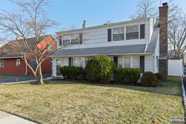 Totowa, NJ 07512,150 Stewart TER