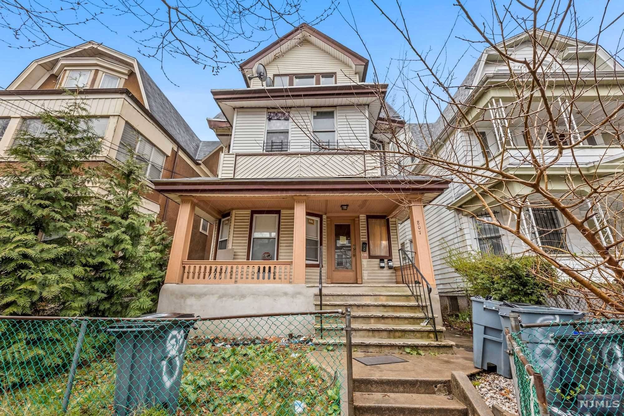 807 S 13th ST, Newark, NJ 07108