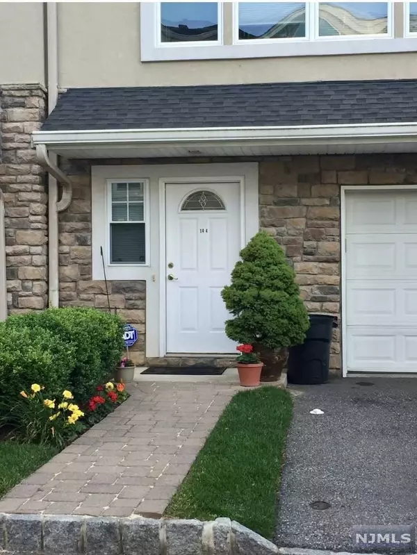 6 Central AVE #7, Rochelle Park, NJ 07662