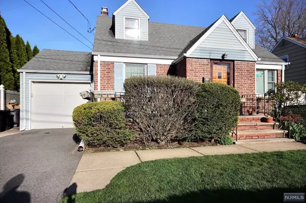 67 Chestnut ST, Dumont, NJ 07628
