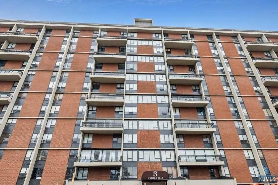 Fort Lee, NJ 07024,3 Horizon RD #631