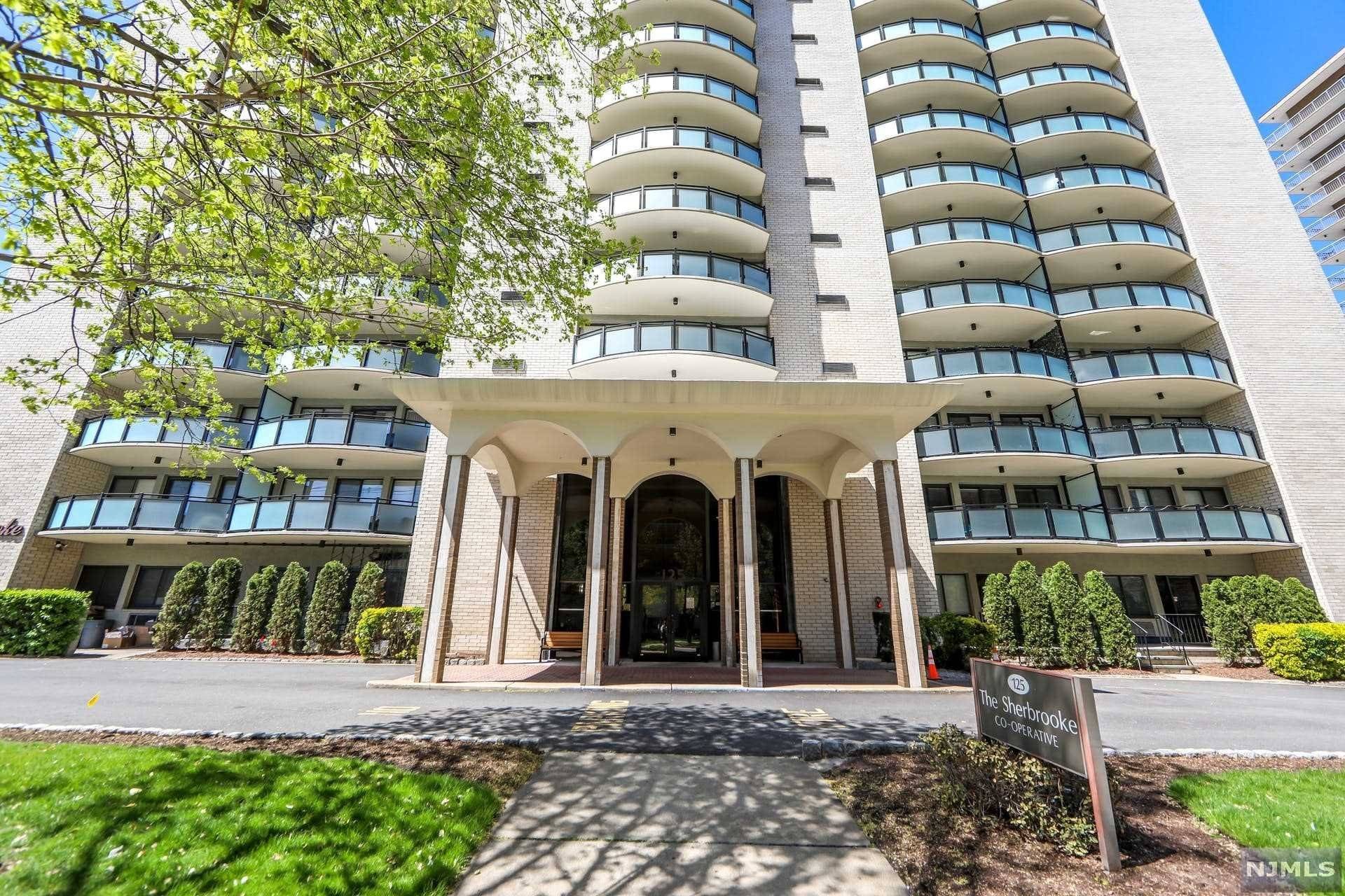125 Prospect AVE #11B, Hackensack, NJ 07601