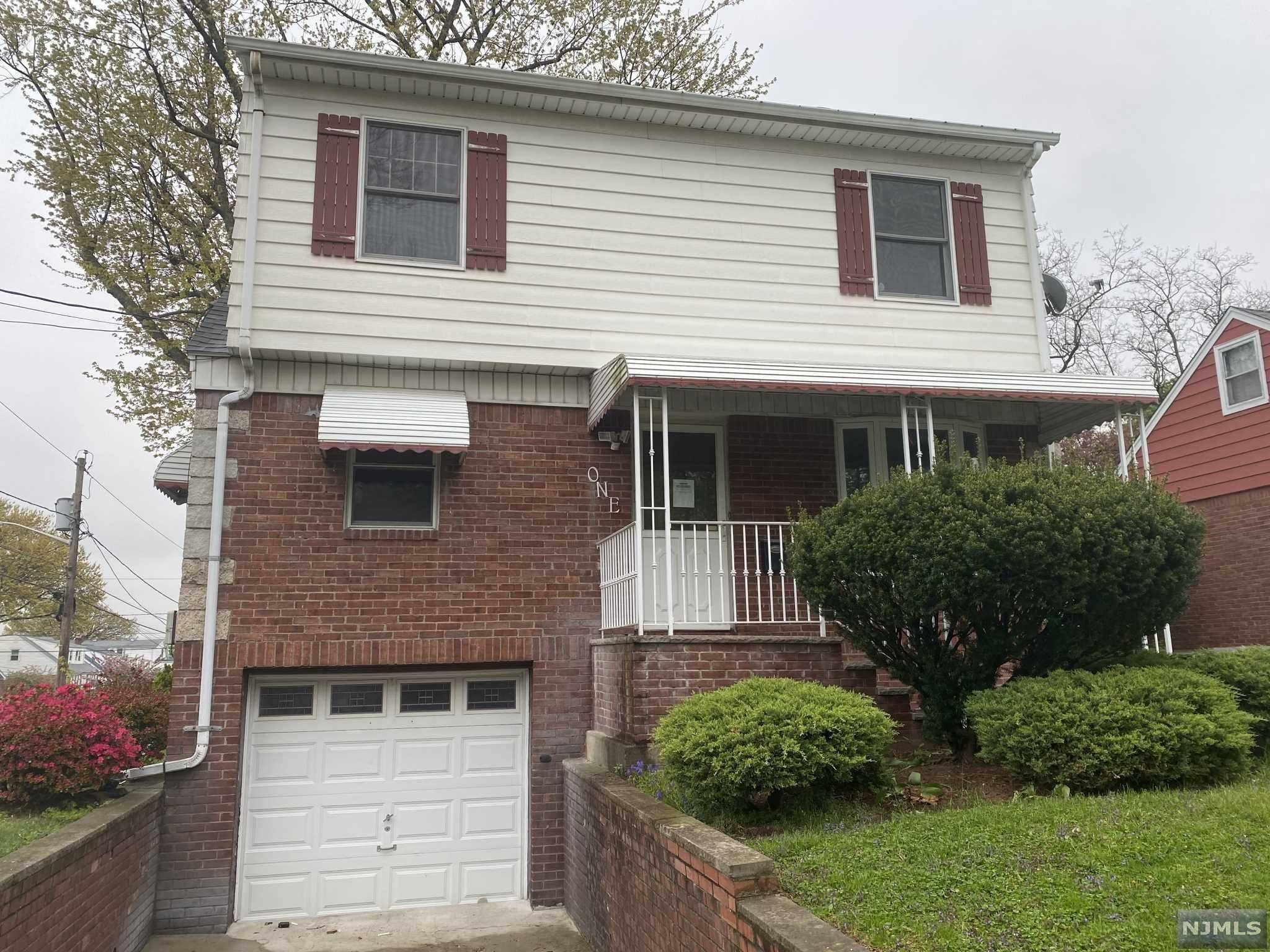 1 Leopold TER, Clifton, NJ 07011